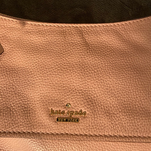 Kate Spade purse - Picture 1 of 8